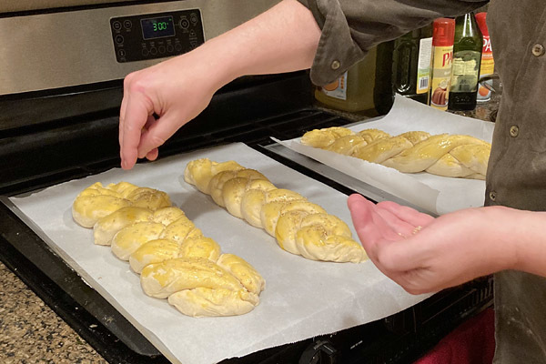 Final Prep for Challah [Nov 2020]