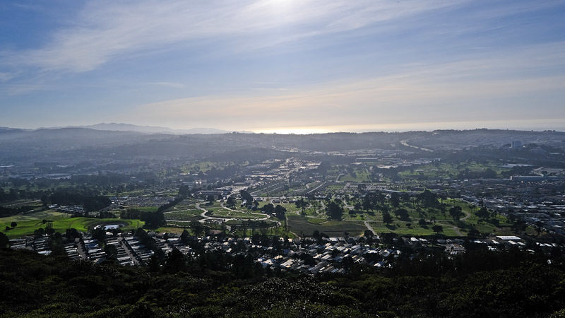 View of Colma and the Pacific Ocean from along the trail to San Bruno Mountain [Jan 2021]